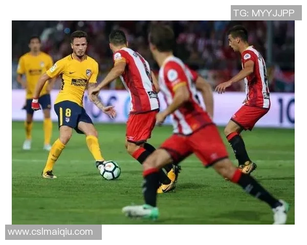 西甲球员开场静止抗议引发热议赛事转播俯瞰球场长达20秒 西甲球员开场静止抗议引发热议赛事转播俯瞰球场长达20秒