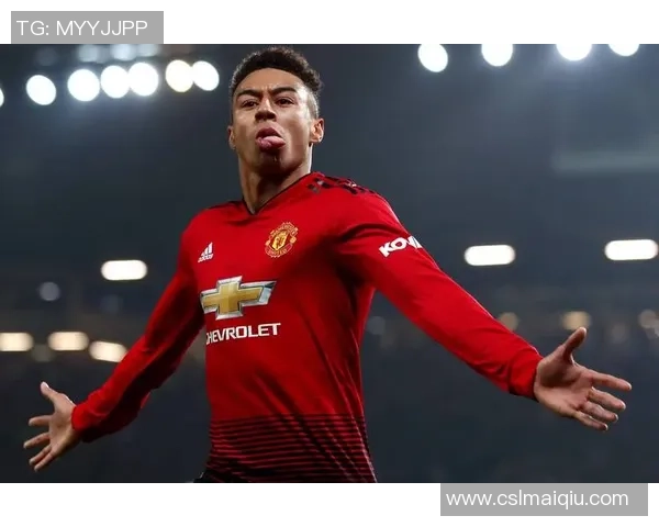 林加德与莱切特场上冲突激烈双方互推互搡引发热议 林加德与莱切特场上冲突激烈双方互推互搡引发热议